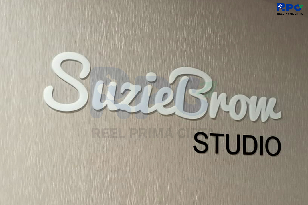 Acrylic Cutting 5 mm